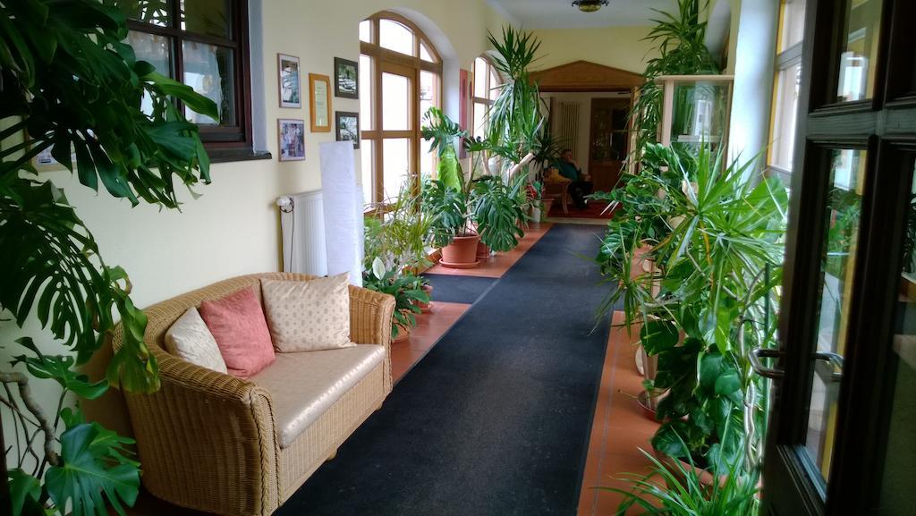 Landhotel Vierjahreszeiten Bad Königshofen im Grabfeld Esterno foto